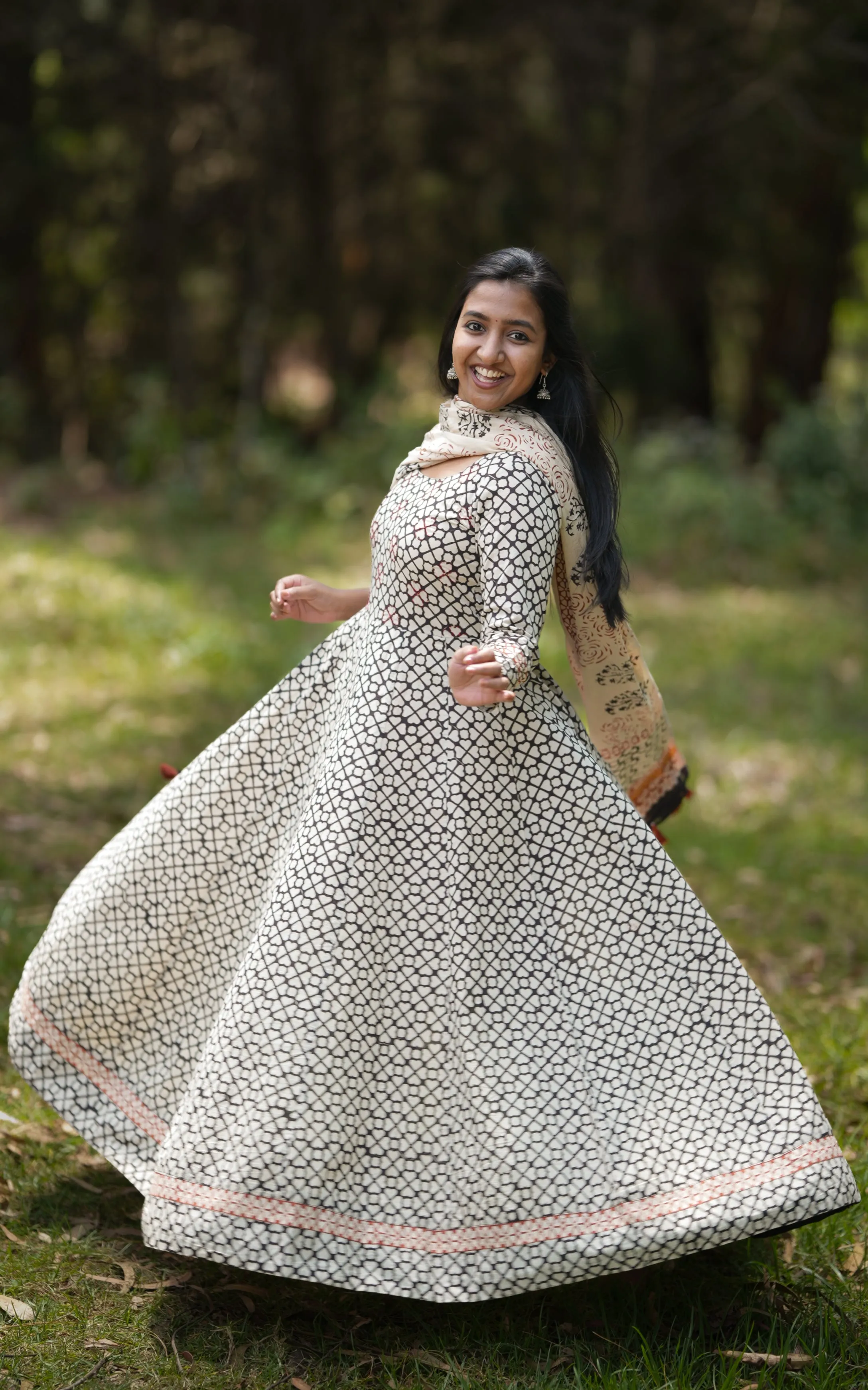 Anupriya E (Kurti Dupatta)