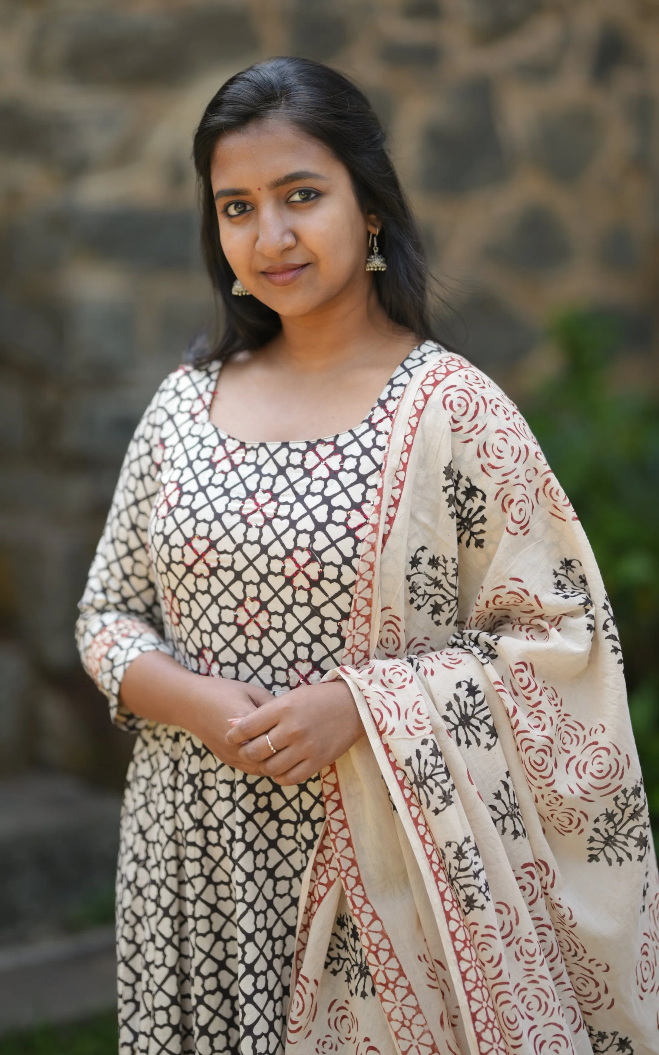 Anupriya E (Kurti Dupatta)