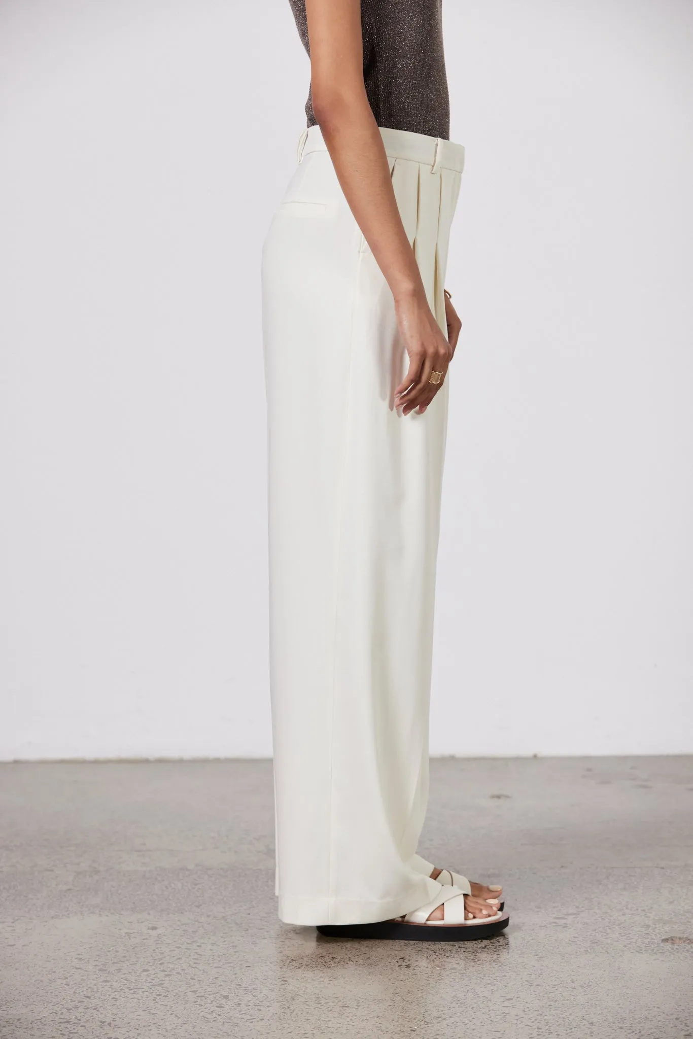 Ava Wide Leg Pant - Ecru