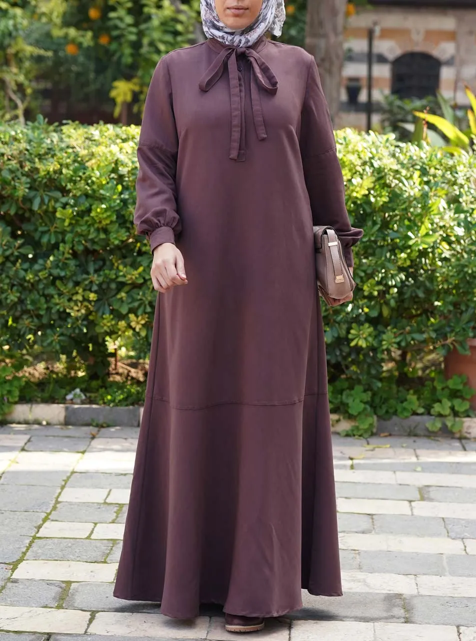 Collar Tie Abaya