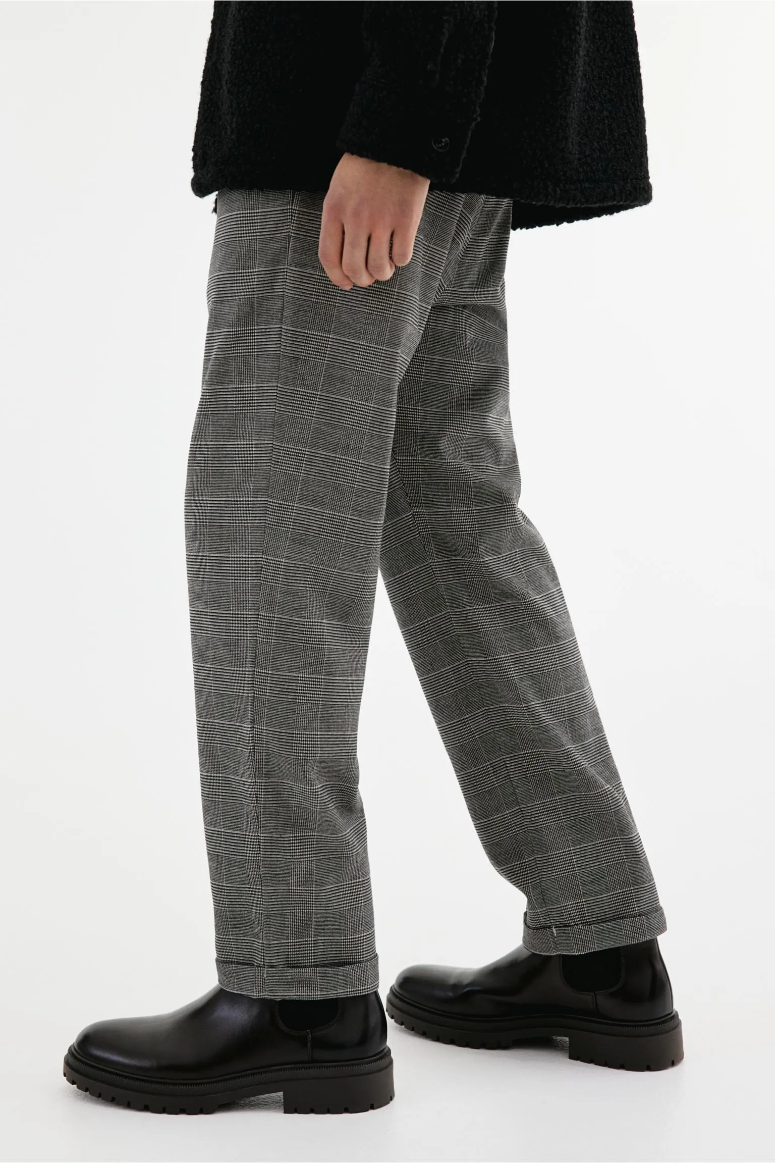 H&M Regular Fit Twill trousers, dark gray