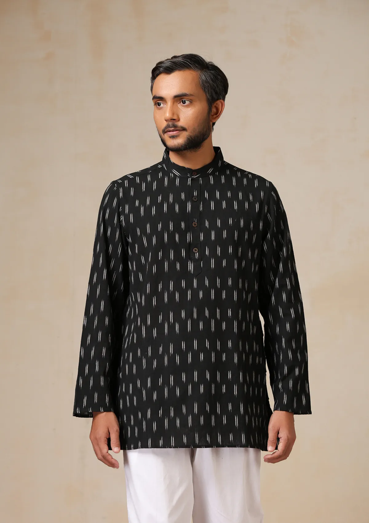 HOC Crafts Ikkat Cotton Solid Men's Short Kurta - Black