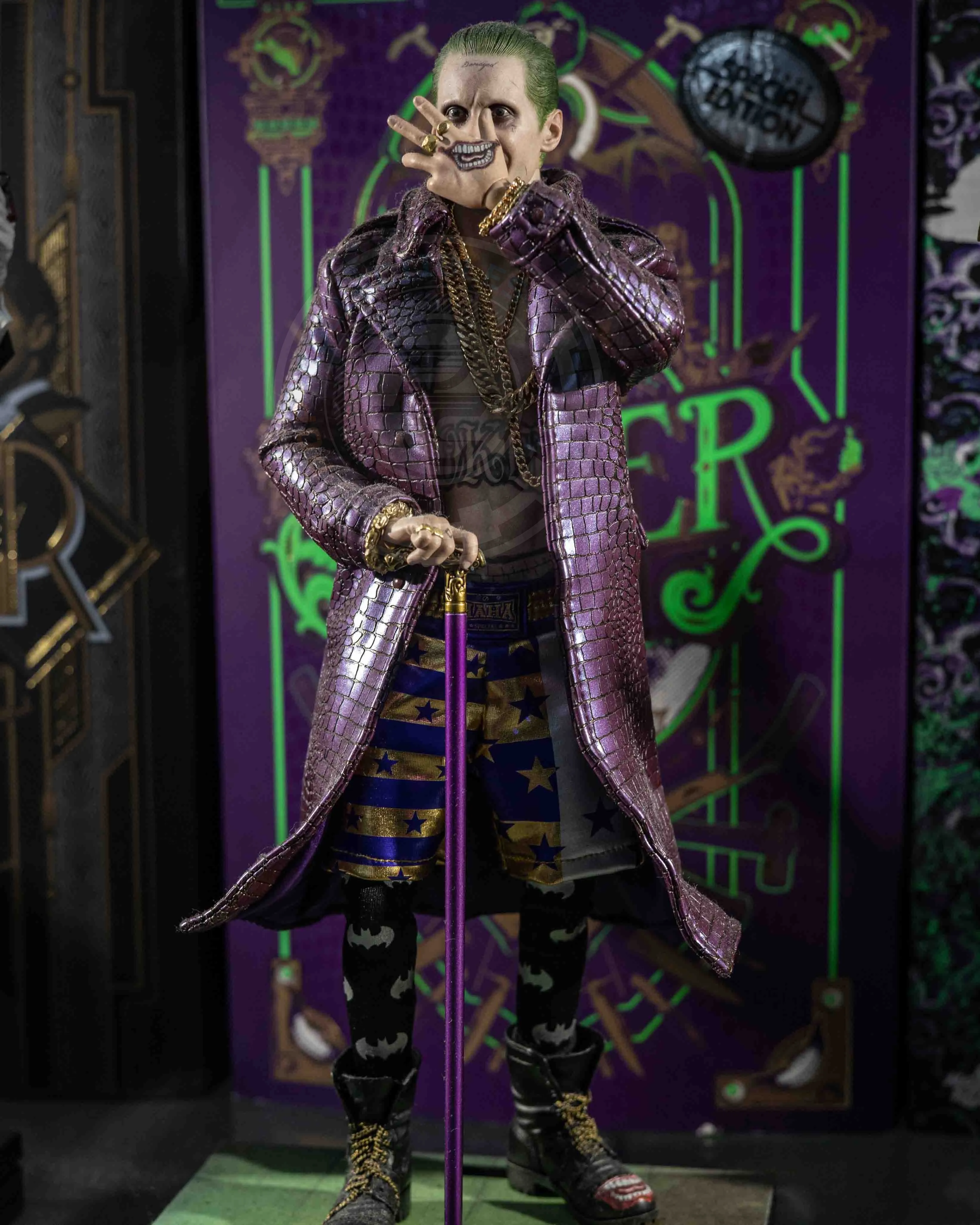 Hot toys MMS382 DC Suicide Squad The Joker Purple Coat Version Special Edition