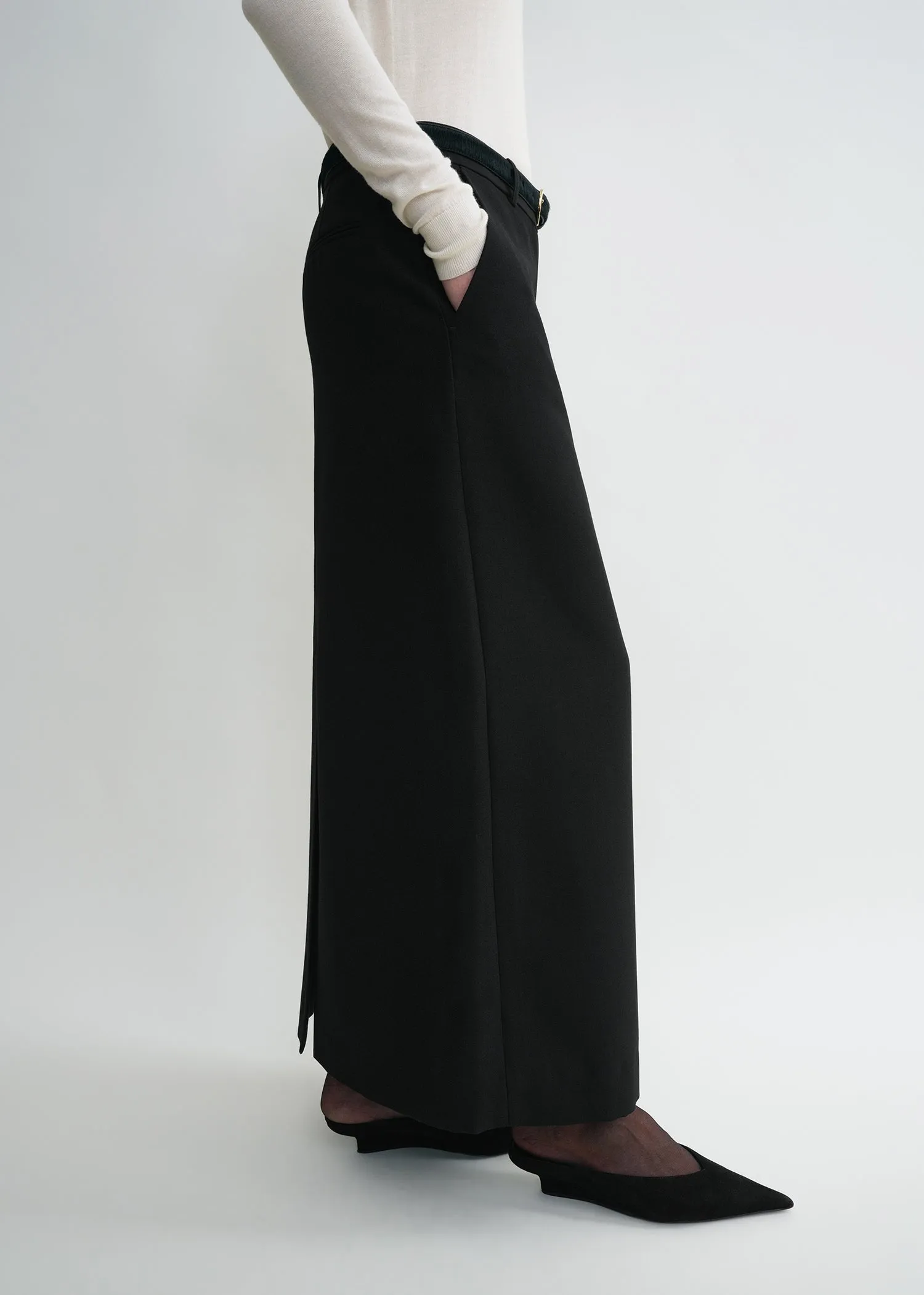 Low-waist straight skirt black