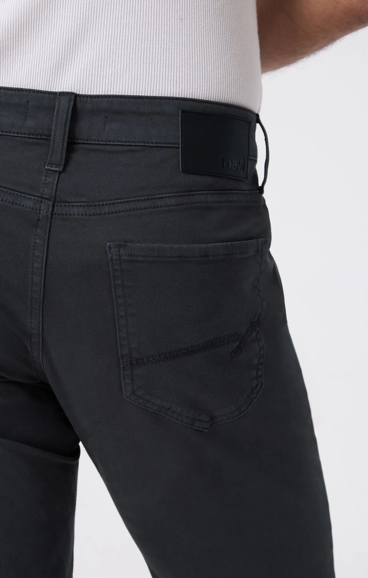 MATT RELAXED STRAIGHT LEG IN ANTHRACITE CASUAL TWILL