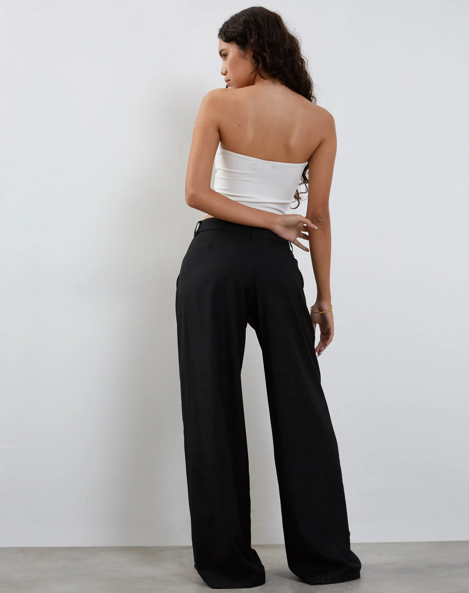 Salisu Wide Leg Trouser in Tailoring Black