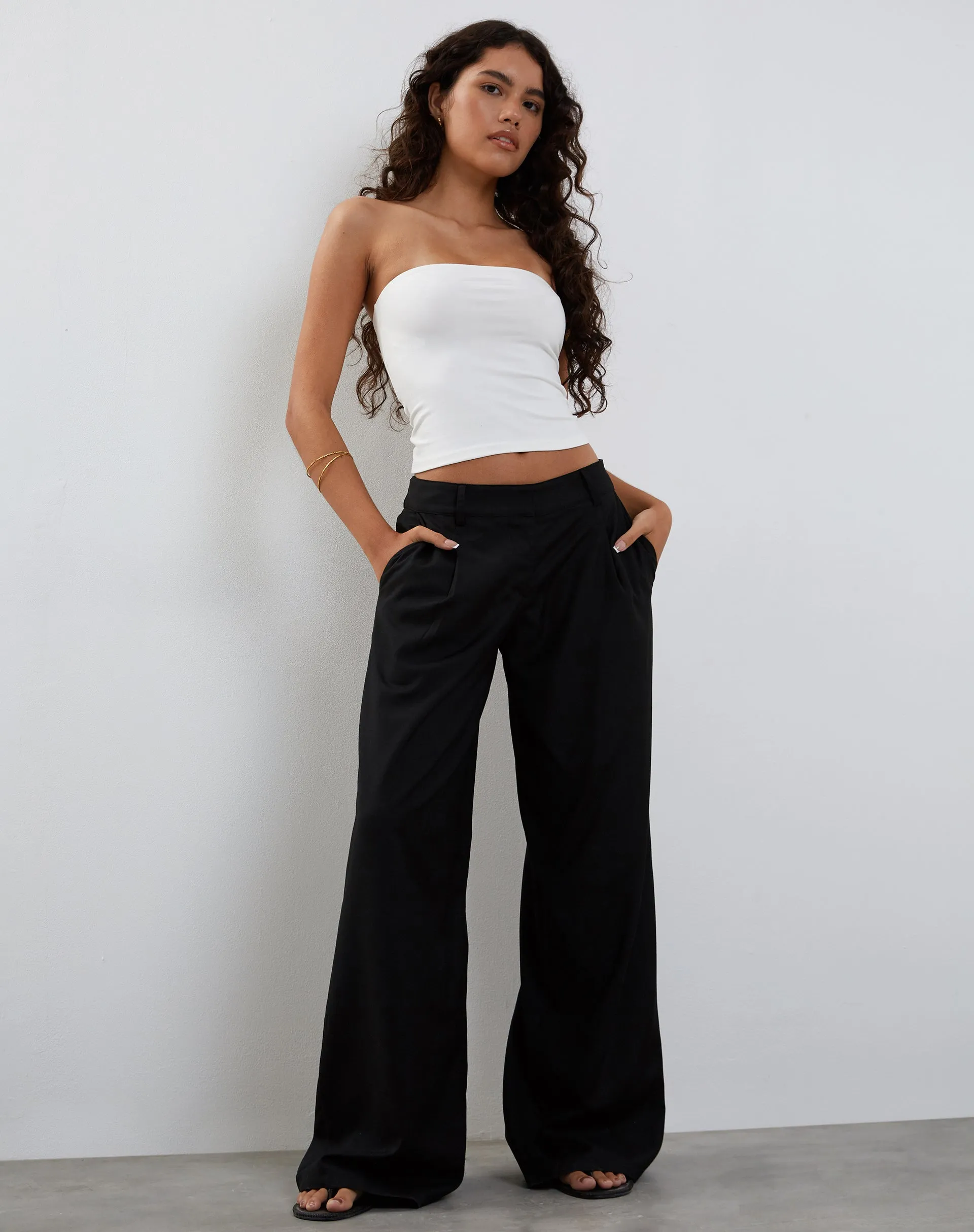 Salisu Wide Leg Trouser in Tailoring Black