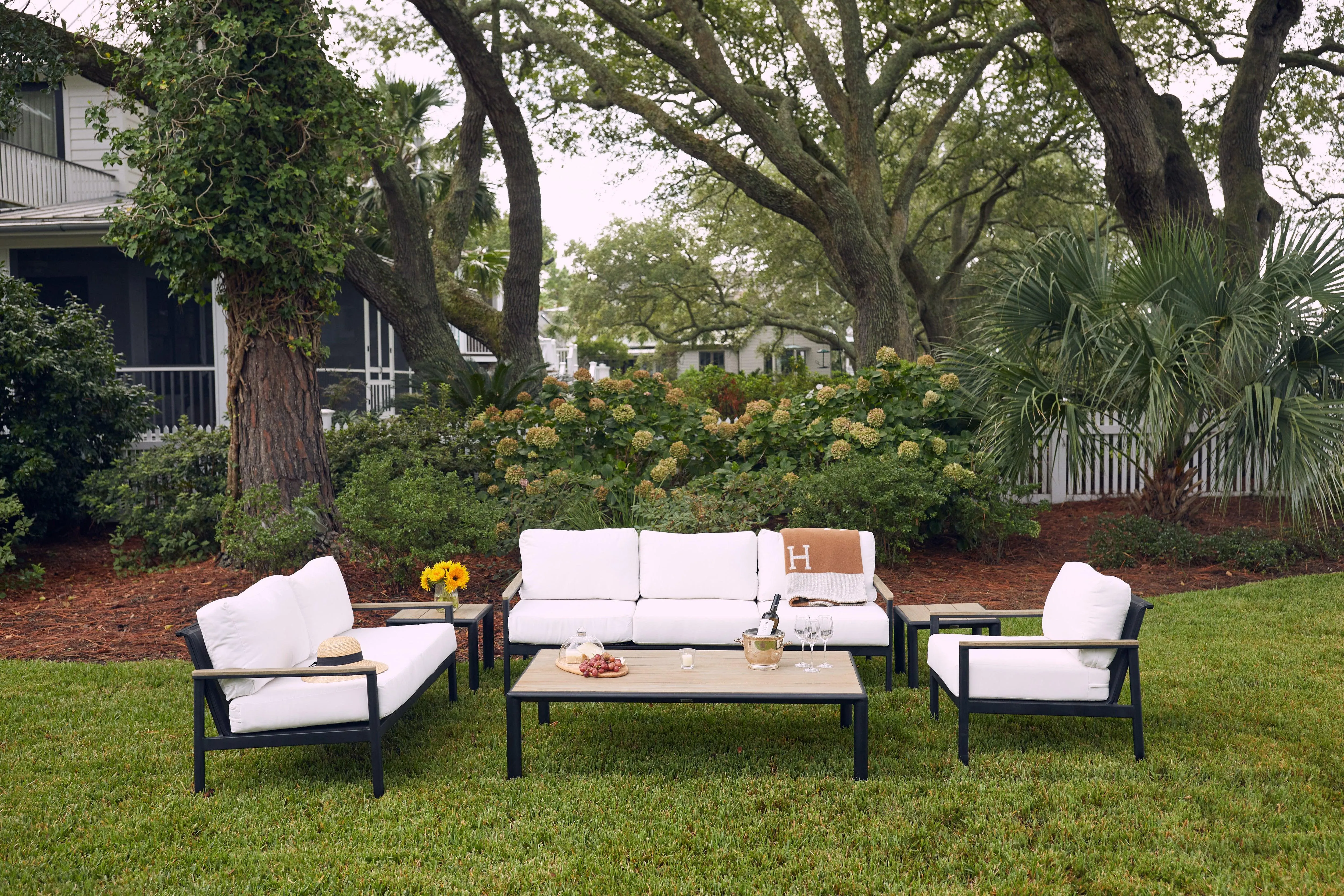 Savannah Outdoor Coffee Table