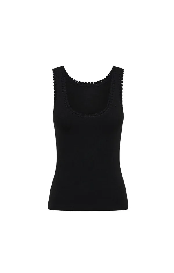 Tallulah Scoop Tank in Black