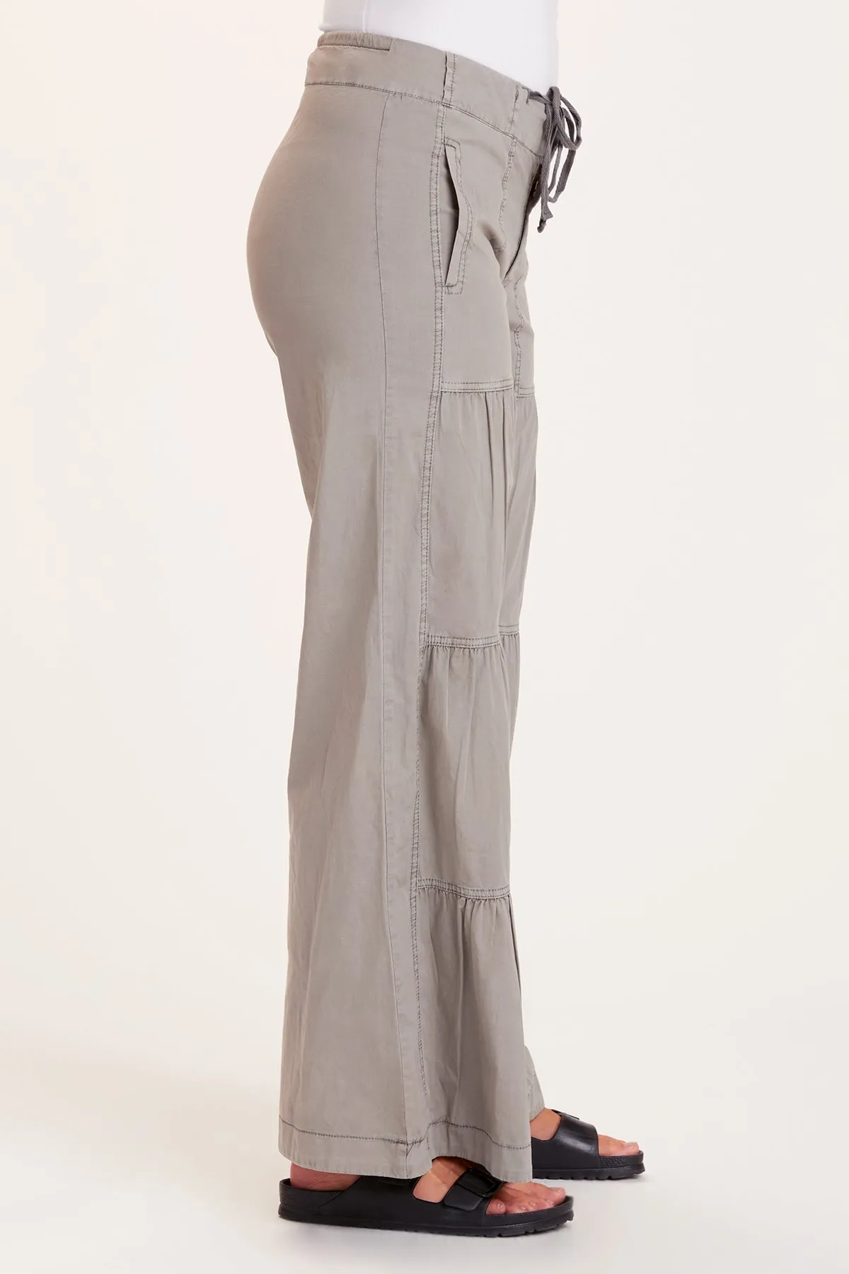 Terraced Wide Leg Pant