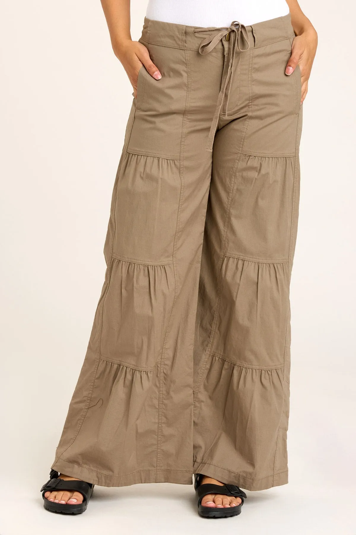 Terraced Wide Leg Pant